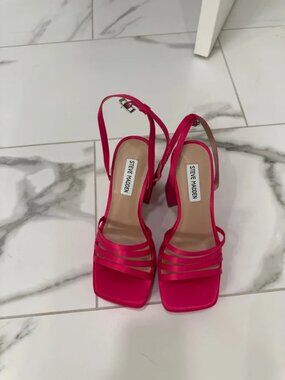 Steve Madden sandals